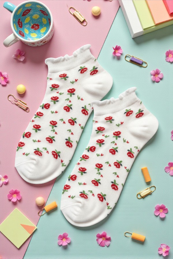 Κοντή Κάλτσα με Σχέδιο Φράουλες
